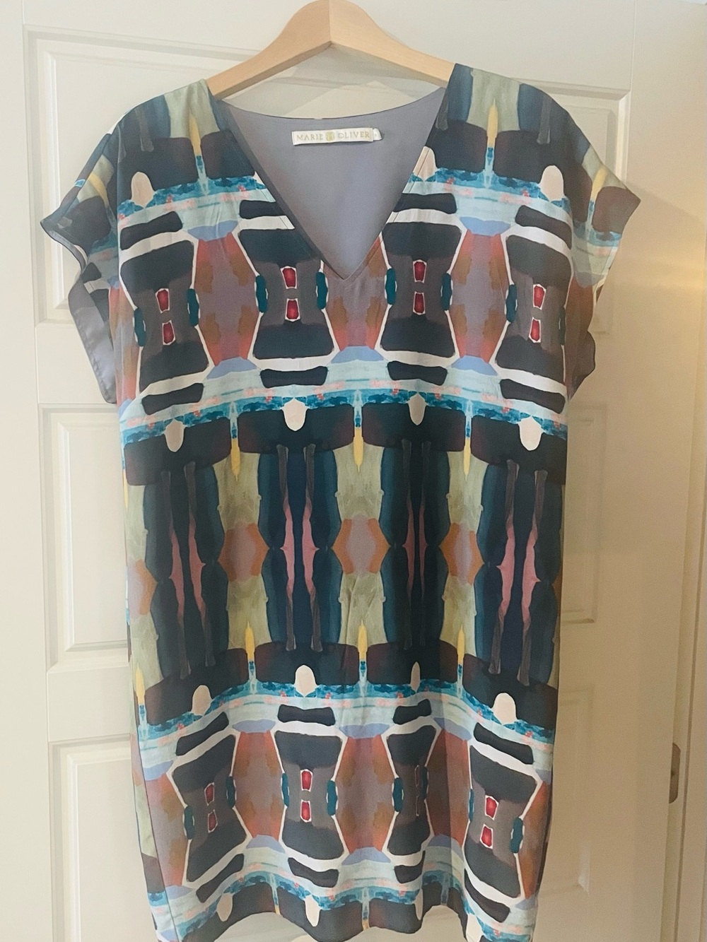 Marie Oliver Multicolor Abstract V-Neck Silk-Blend Tunic